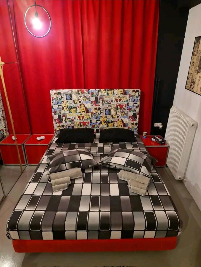 Апартаменты Athens Comic House Экстерьер фото